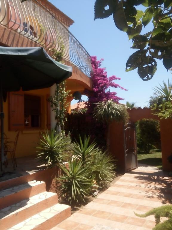 La Gentoliere Bed & Breakfast Pollestres Exterior photo